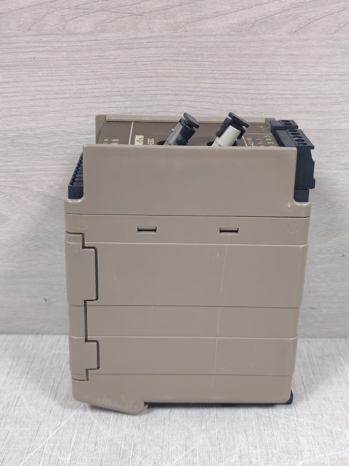 Westermo 3071-0001 Westermo MD-63 ST 820NM Fiber Optic Modem 3071-0001 5