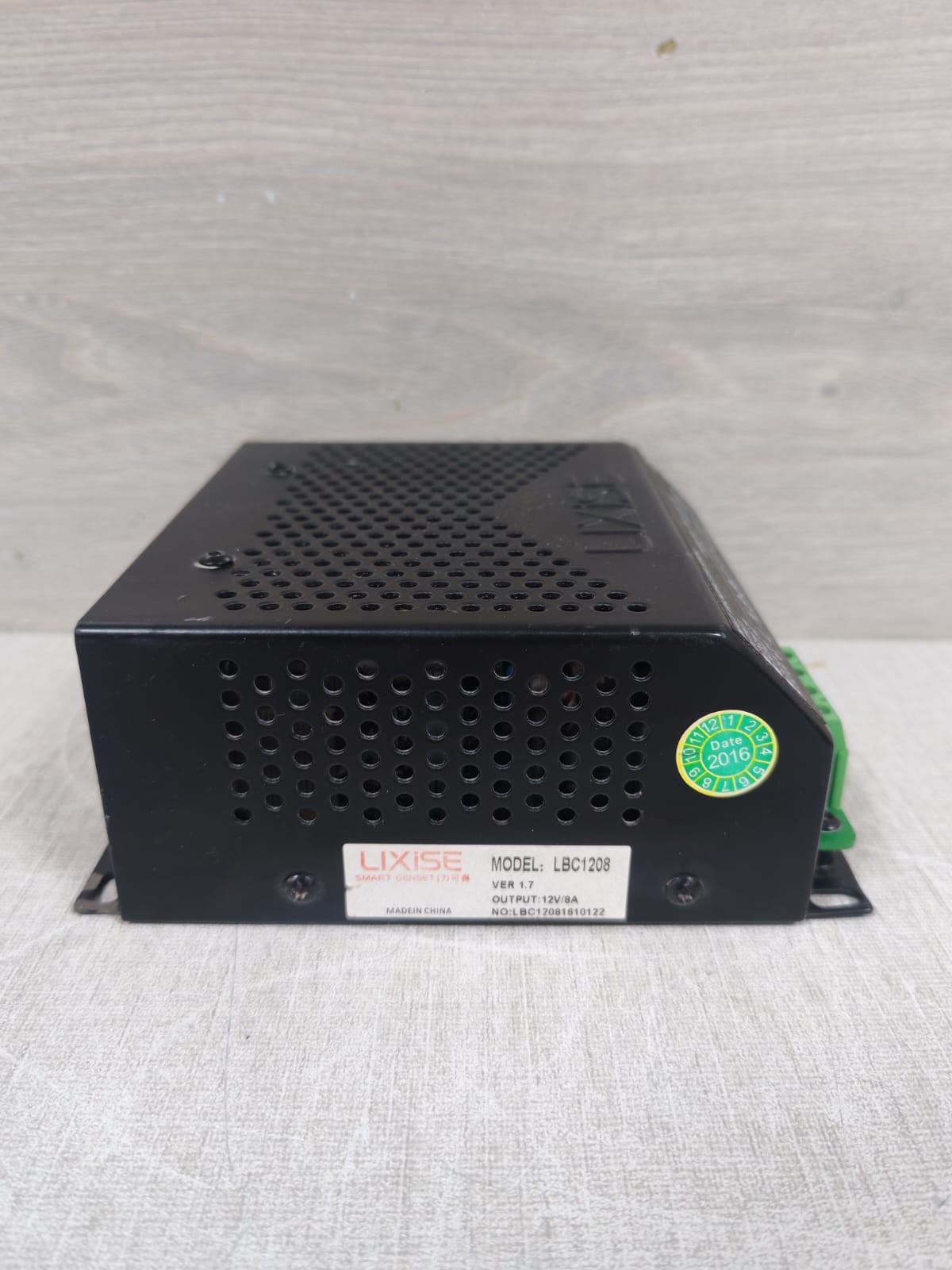 LIXISE LBC1208 LIXISE LBC1208 BATTERY CHARGER 4