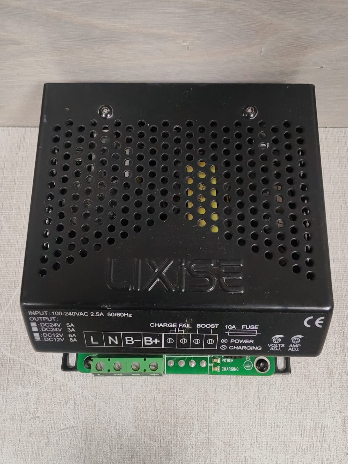LIXISE LBC1208 LIXISE LBC1208 BATTERY CHARGER 7