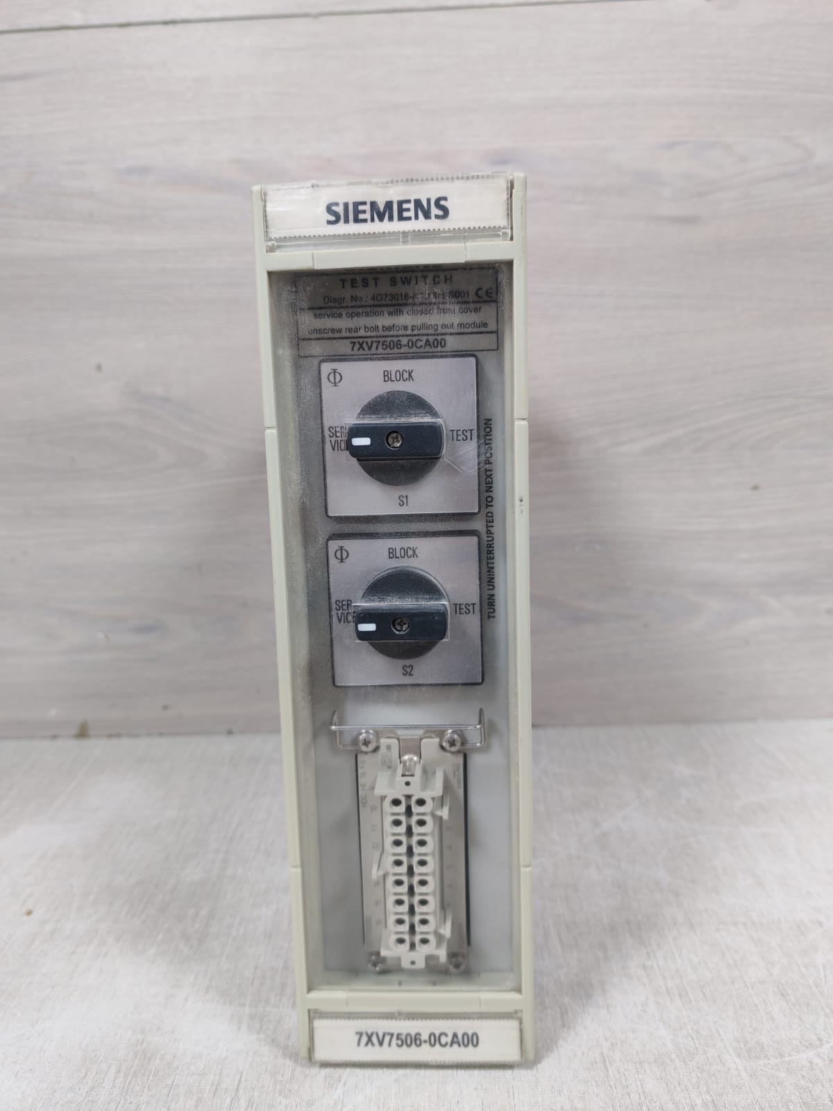 Siemens 7XV7506-0CA00 SIEMENS 7XV7506-0CA00 PROTECTION RELAY COMMUNICATION MODULE 2