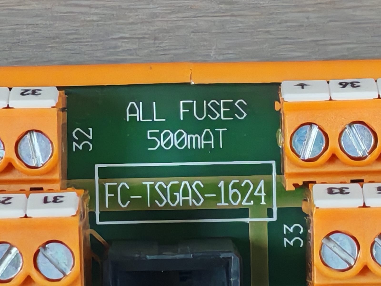 Honeywell FC-TSGAS-1624 Honeywell FC-TSGAS-1624 Flame Detector 2