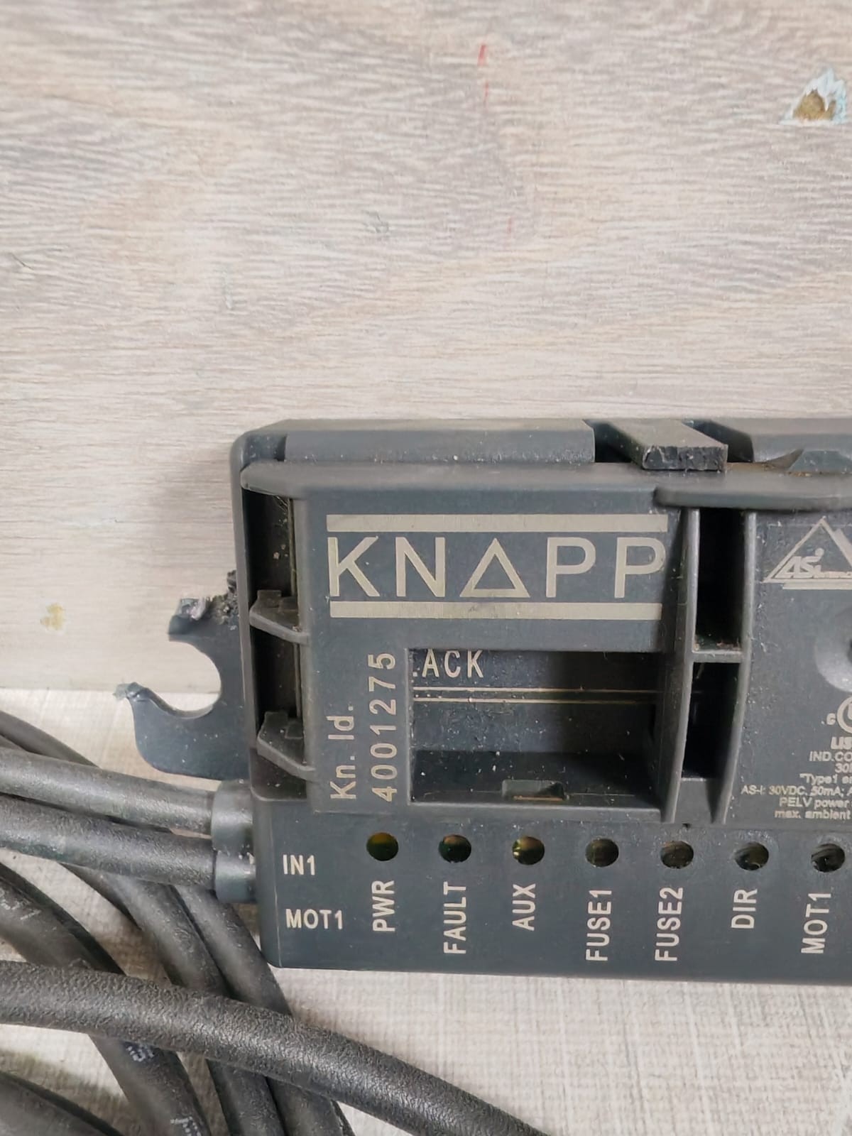 KNAPP VBA-3E3A-G20-ZEL VBA-3E3A-G20-ZEL/M1L-P2-KNAPP AS-Interface I/O module 4001275 5