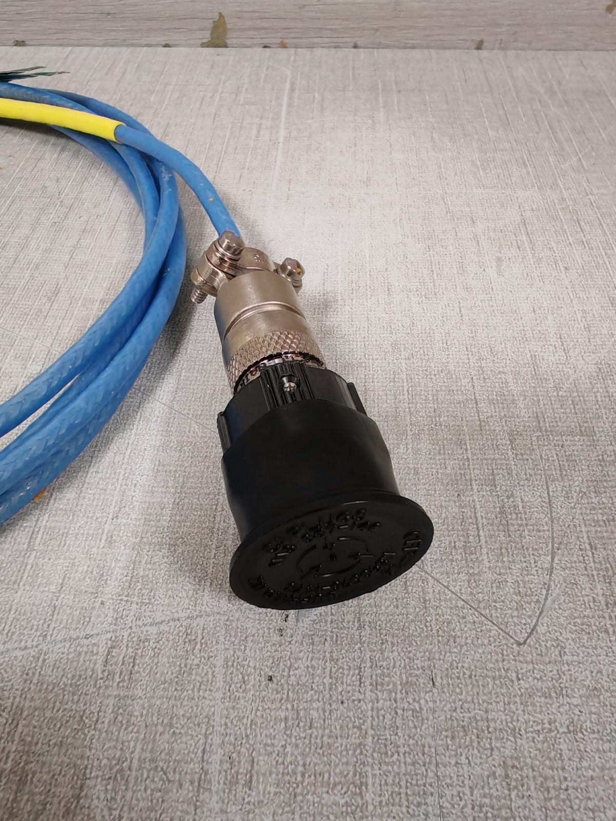 RADIALL B26W6943-110B RADIALL B26W6943-110B CABLE 200153083 REV.A 5
