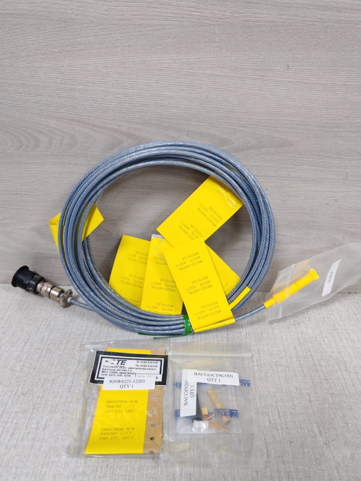 RADIALL W6223-4001B RADIALL W6223-4001B, 4001R, 4001Y, 4001G-24 CABLE 2