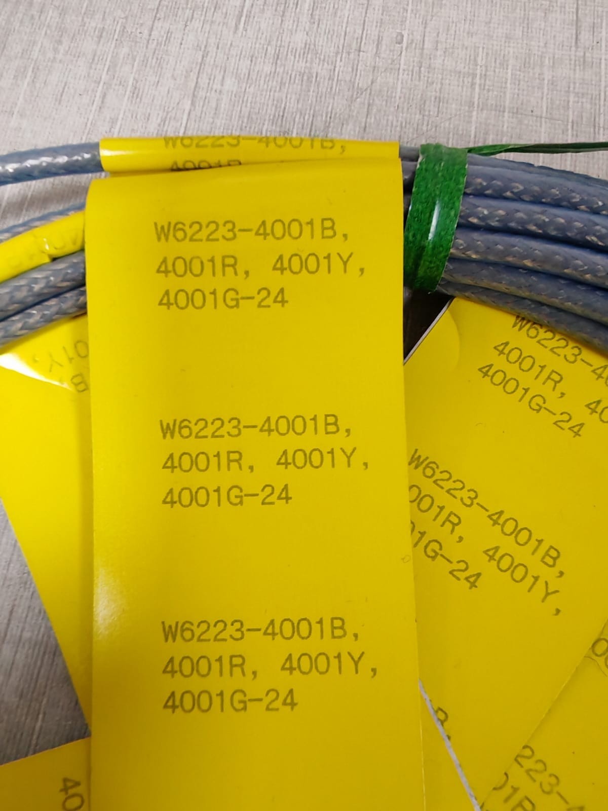 RADIALL W6223-4001B RADIALL W6223-4001B, 4001R, 4001Y, 4001G-24 CABLE 4