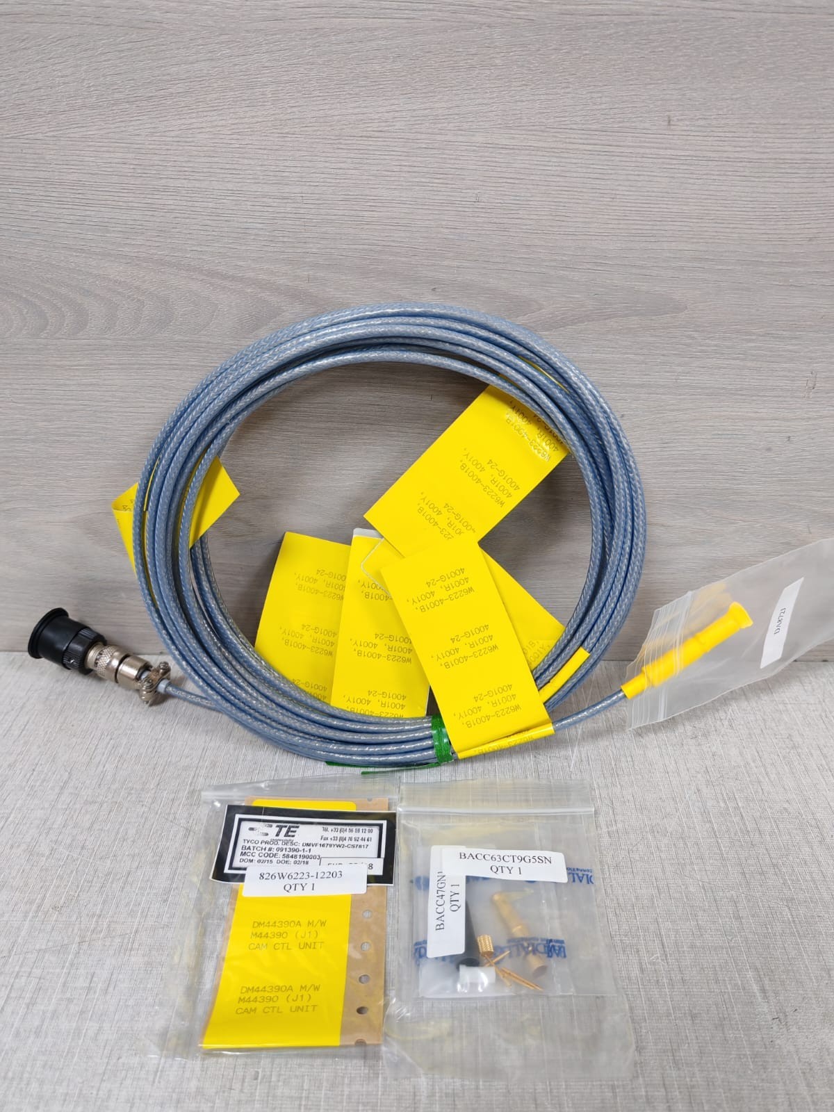 RADIALL W6223-4001B, 4001R, 4001Y, 4001G-24 CABLE