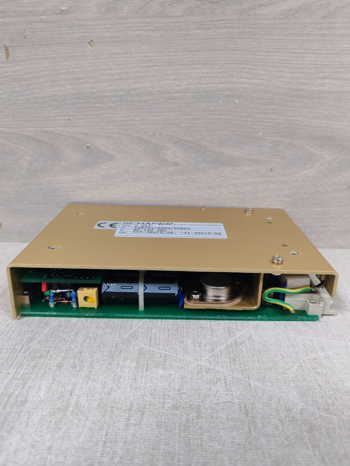 Schafer Elektronik SCHAFER ELEKTRONIK GMBH S 253 SCHAFER ELEKTRONIK GMBH S 253 80-140 VDC 4