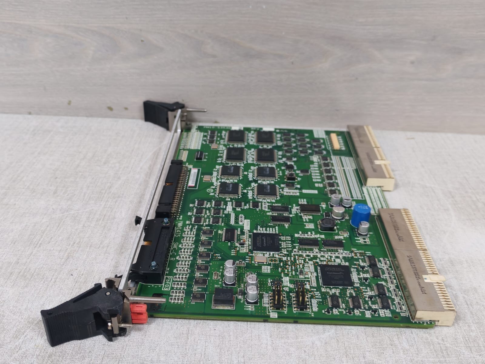 TOSHIBA YWM1475 SMC-C R PM10-53530/2 PCB Board 8