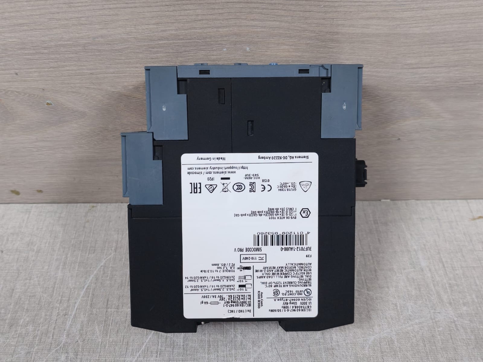 Siemens 3UF012-1AU00-0 Siemens 3UF012-1AU00-0 SIMOCODE PRO V 7