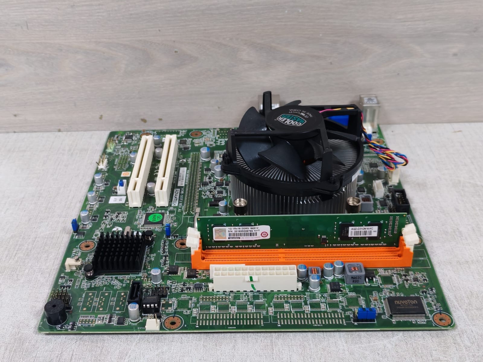 Advantech 19A7050130-01 Advantech AIMB-501FJ REV.A1 Control Board 19A7050130-01 10