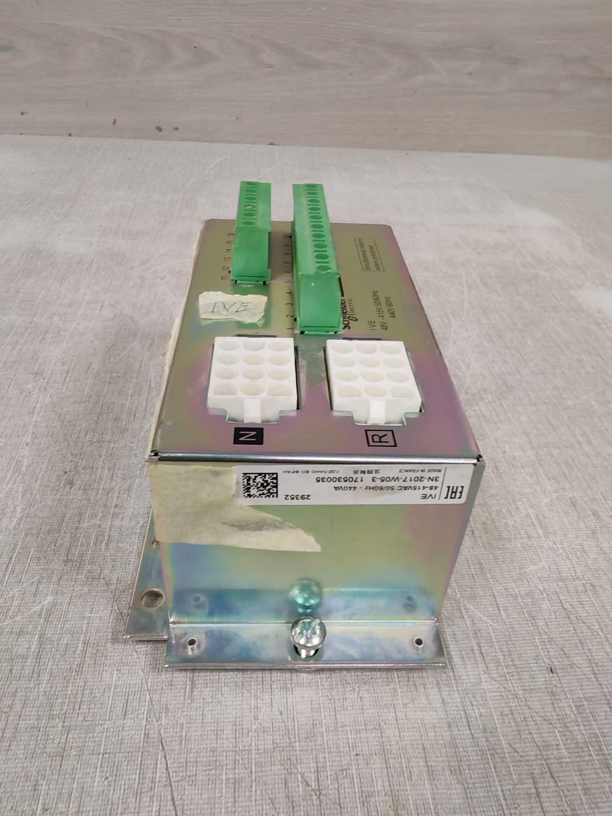 Schneider Electric 29352 SCHNEIDER ELECTRIC 29352 IVE ELECTRICAL INTERLOCKING VOLTAGE 48-415VAC 4