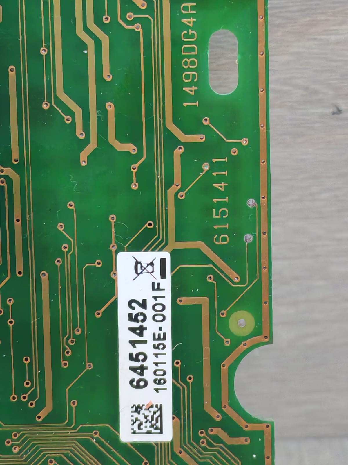 UNKNOWN 6451452 6451452 / 6151411 1498DG4A Printed Circuit Board 5