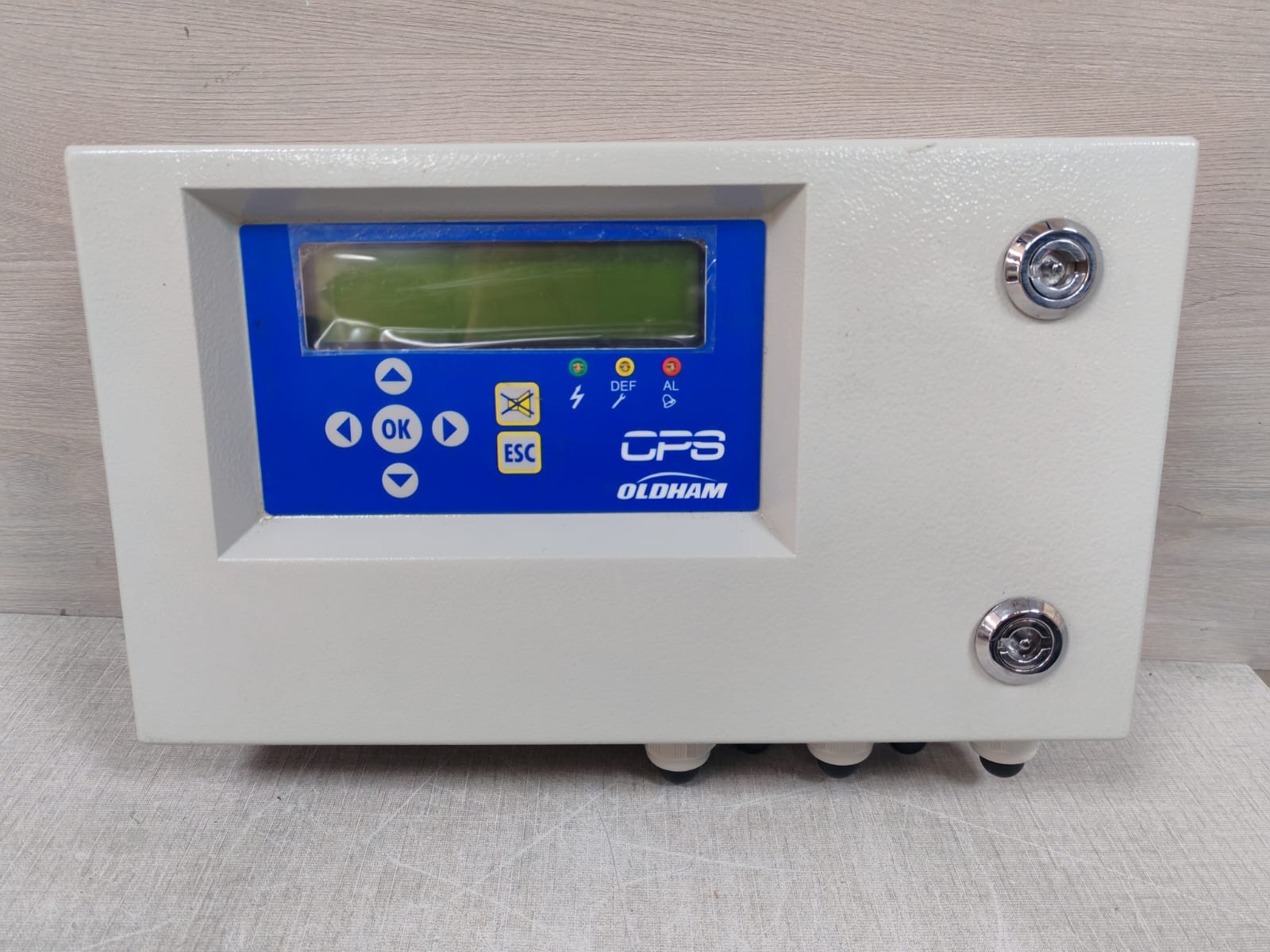 OLDHAM CPS 6514868 OLDHAM CPS 6514868 CONTROL UNIT TYPE 100-240VAC - W/O ORIG. BOX & 2