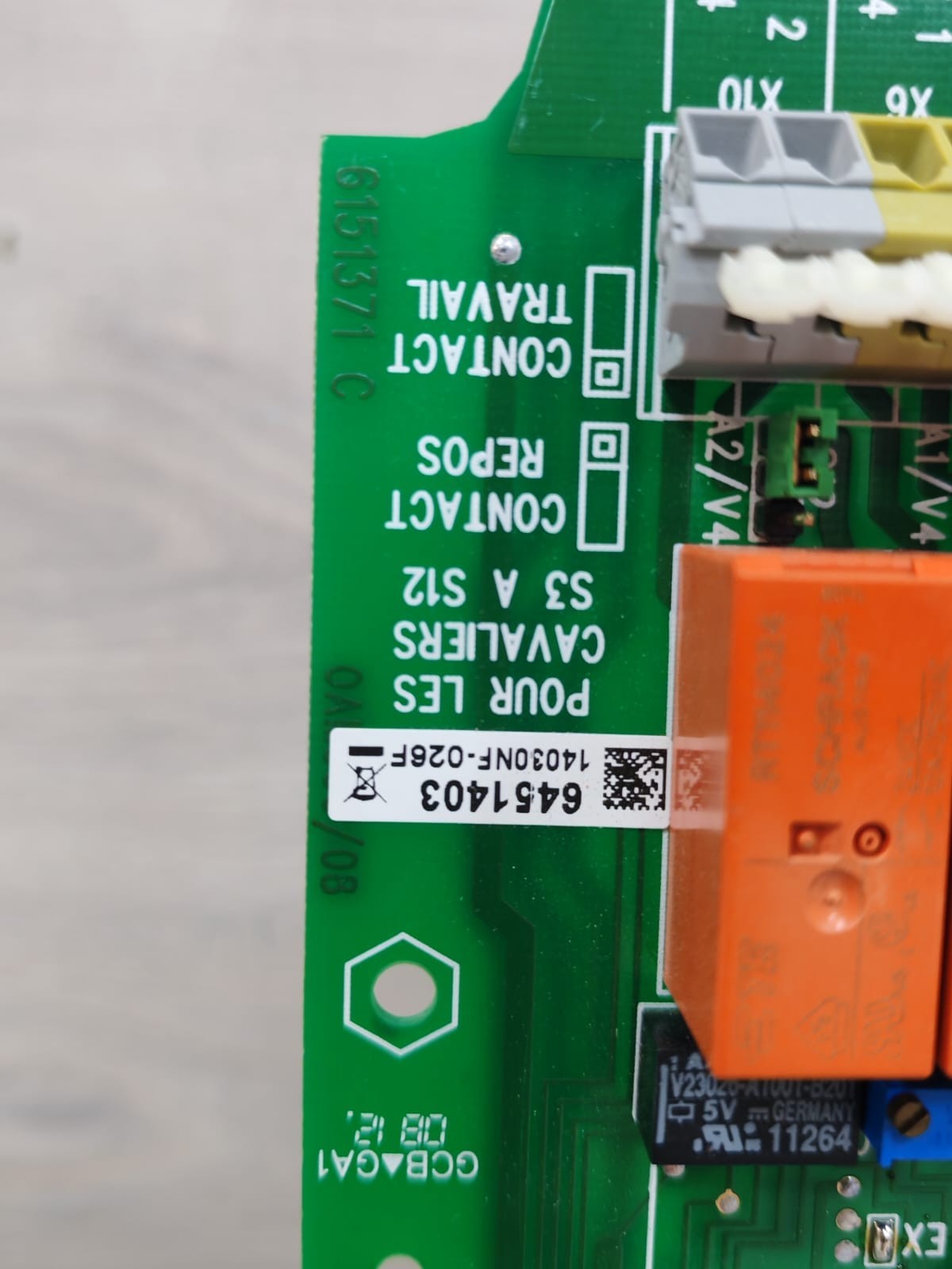 UNKNOWN 6151371 C 6151371 C / 6451403 Printed Circuit Board 5