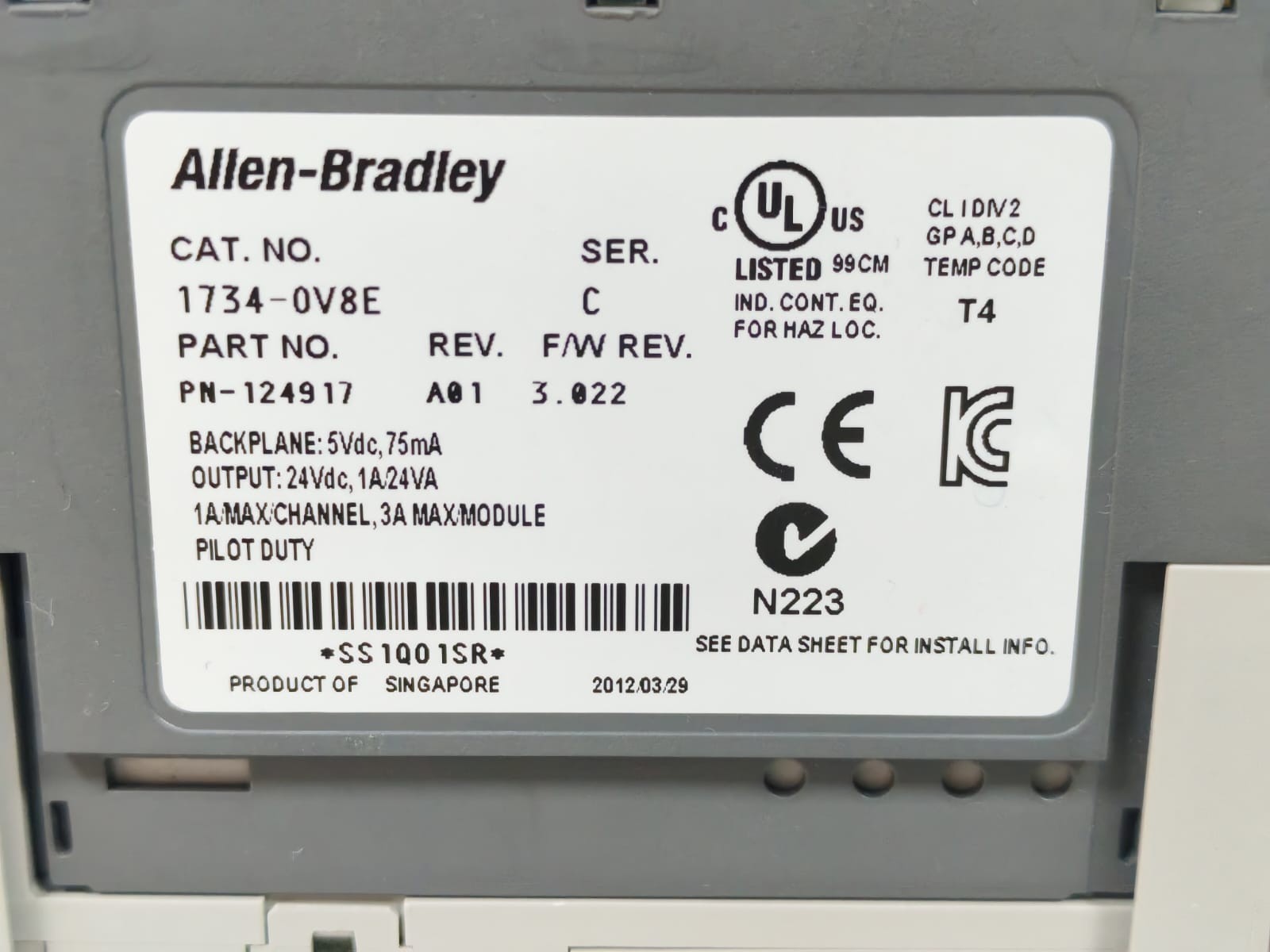 Allen-Bradley PN-124917 SER.C REV.A01 F/W 30.022 ALLEN-BRADLEY 1734-0V8E PN-124917 SER.C REV.A01 F/W 3.022 MODULE 6
