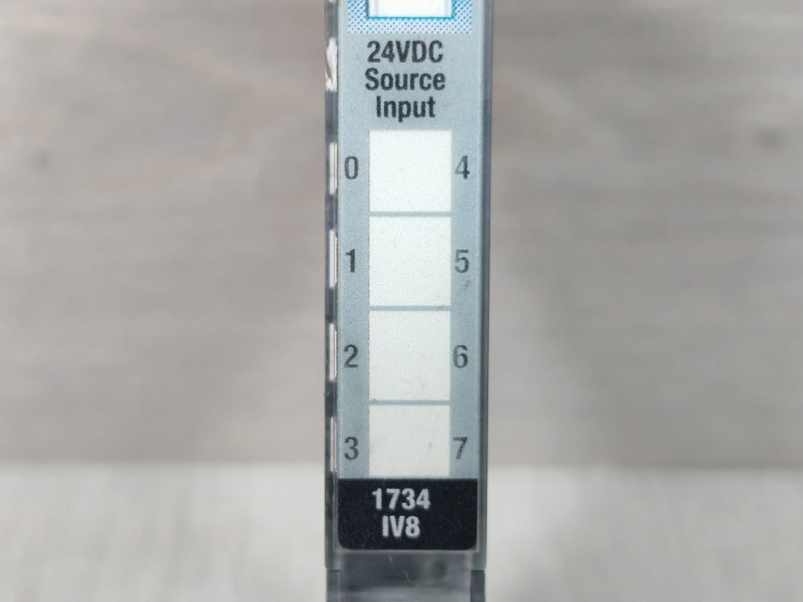 ALLEN BRADLEY 96429076 REV.A03 F/W 3.022 ALLEN BRADLEY 1734-IV8 96429076 REV.A03 F/W 3.022 SOURCE INPUT 24VDC 2