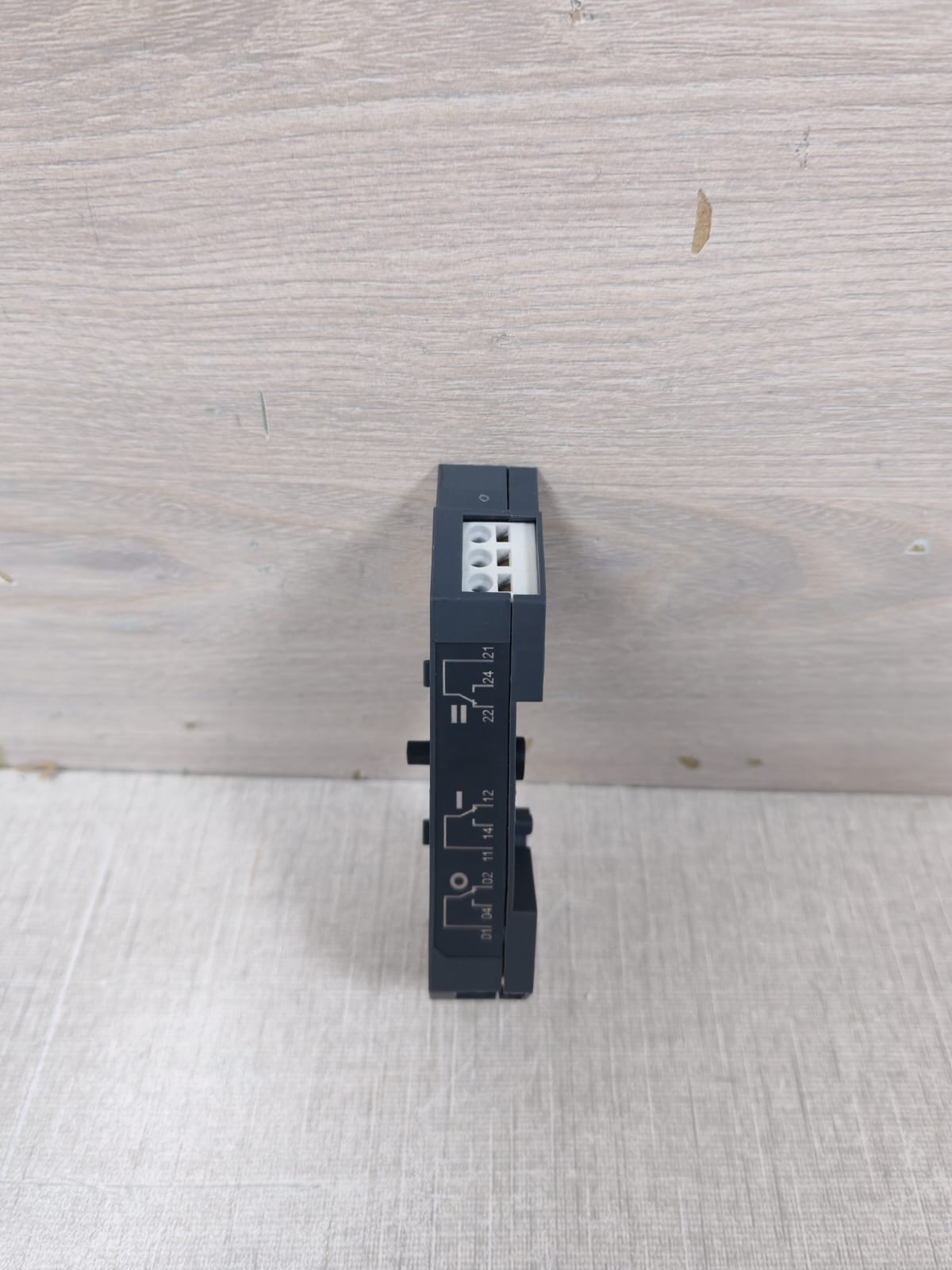 Socomec SOCOMEC 13091001 SOCOMEC 13091001 AUXILIARY CONTACT 3