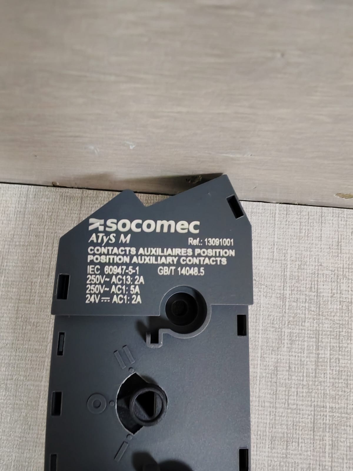 Socomec SOCOMEC 13091001 SOCOMEC 13091001 AUXILIARY CONTACT 4