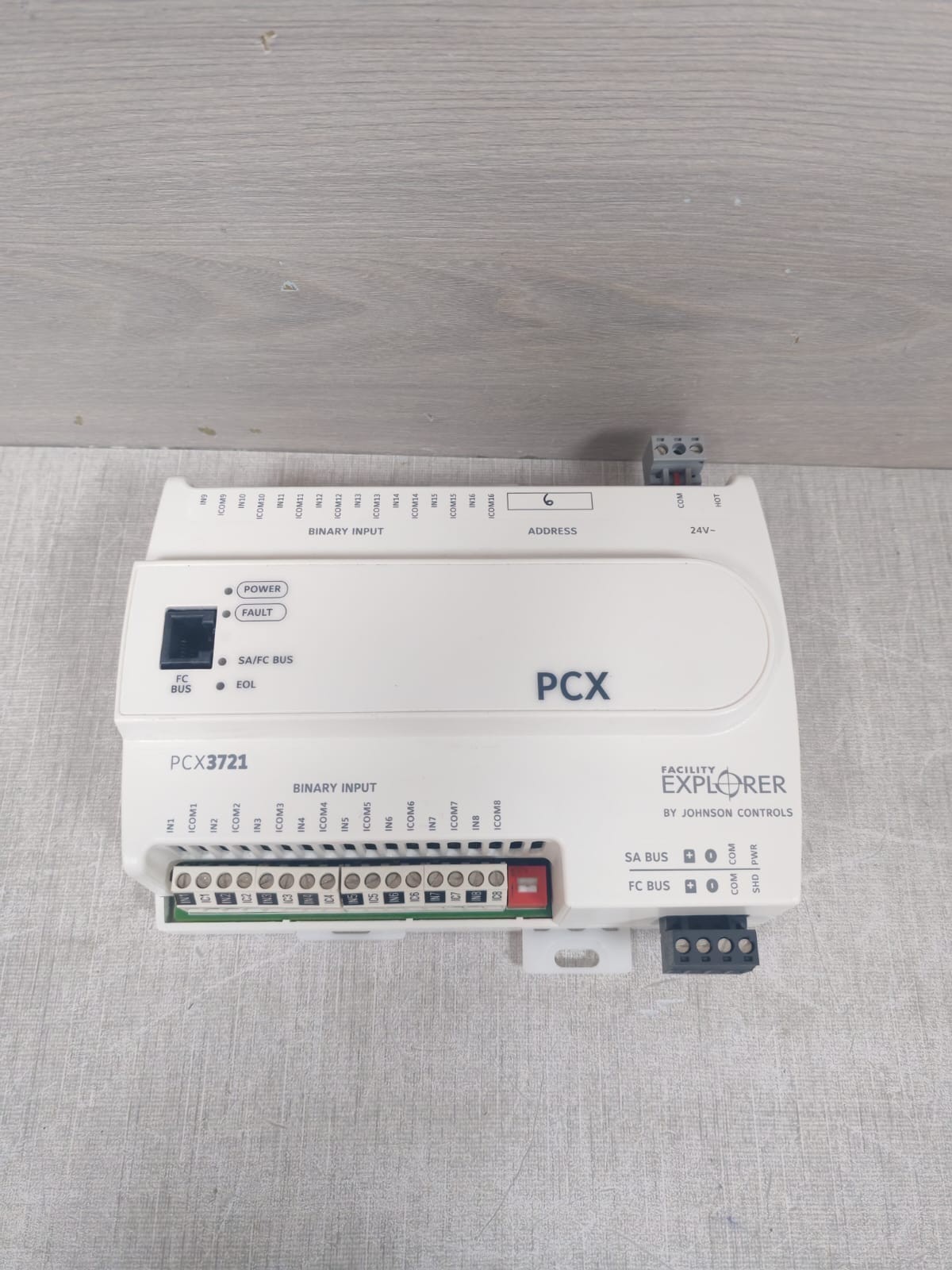Johnson Controls PCX3721-0 JOHNSON CONTROLS FX-PCX3721-0 REV.M VER 6.2 EXPANSION INPUT/OUTPUT MODULE 6