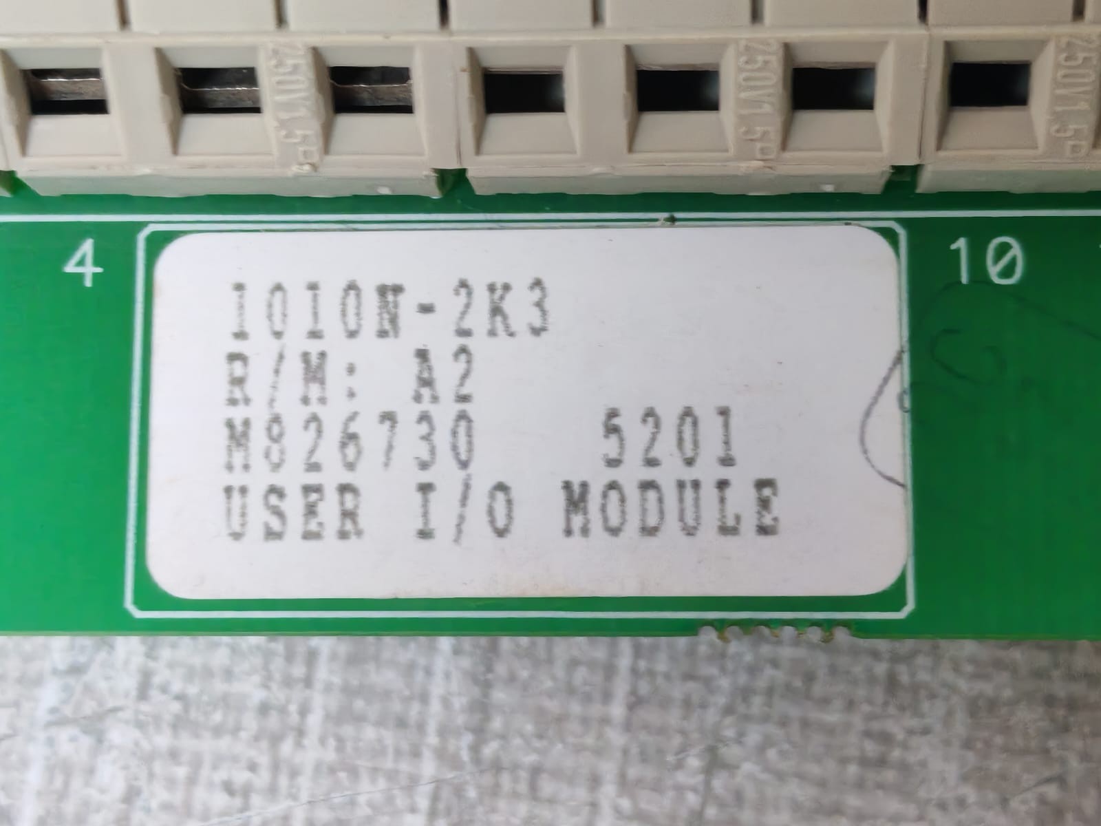 CONTROLOTRON 1010N-2-4 REV. A2 / 1010N-2K3 CONTROLOTRON 1010N-2-4 REV. A2 / 1010N-2K3 Input / Output Module 6