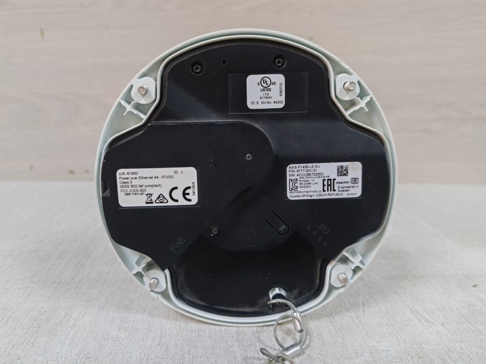 AXIS 6777-001-01 AXIS P1435-LE EU P/N: 6777-001-01 COMMUNICATION NETWORK CAMERA 10