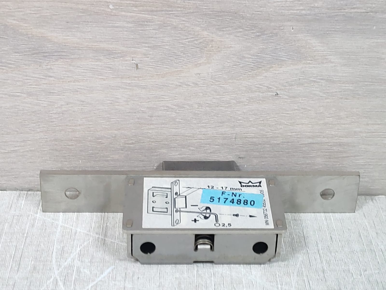 DORMA TV-Z 510 DORMA TV-Z 510 Latch Lock 4