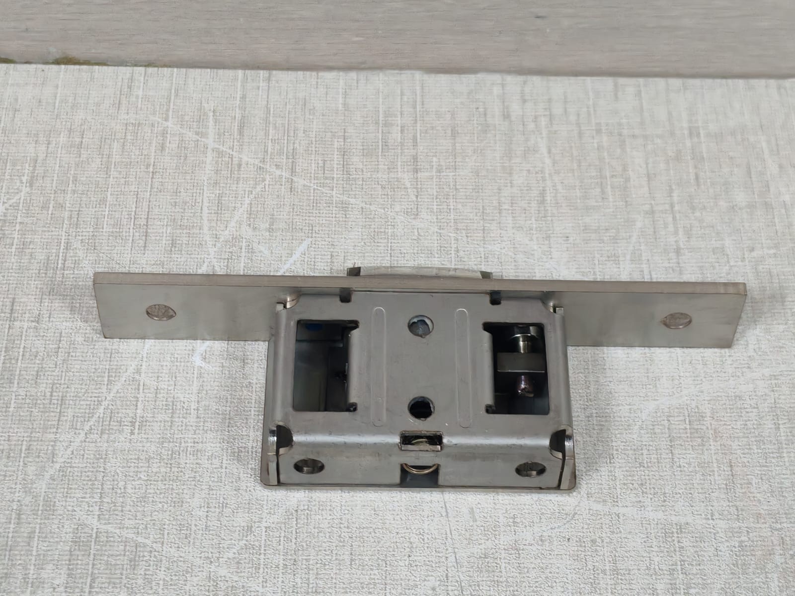 DORMA TV-Z 510 DORMA TV-Z 510 Latch Lock 5