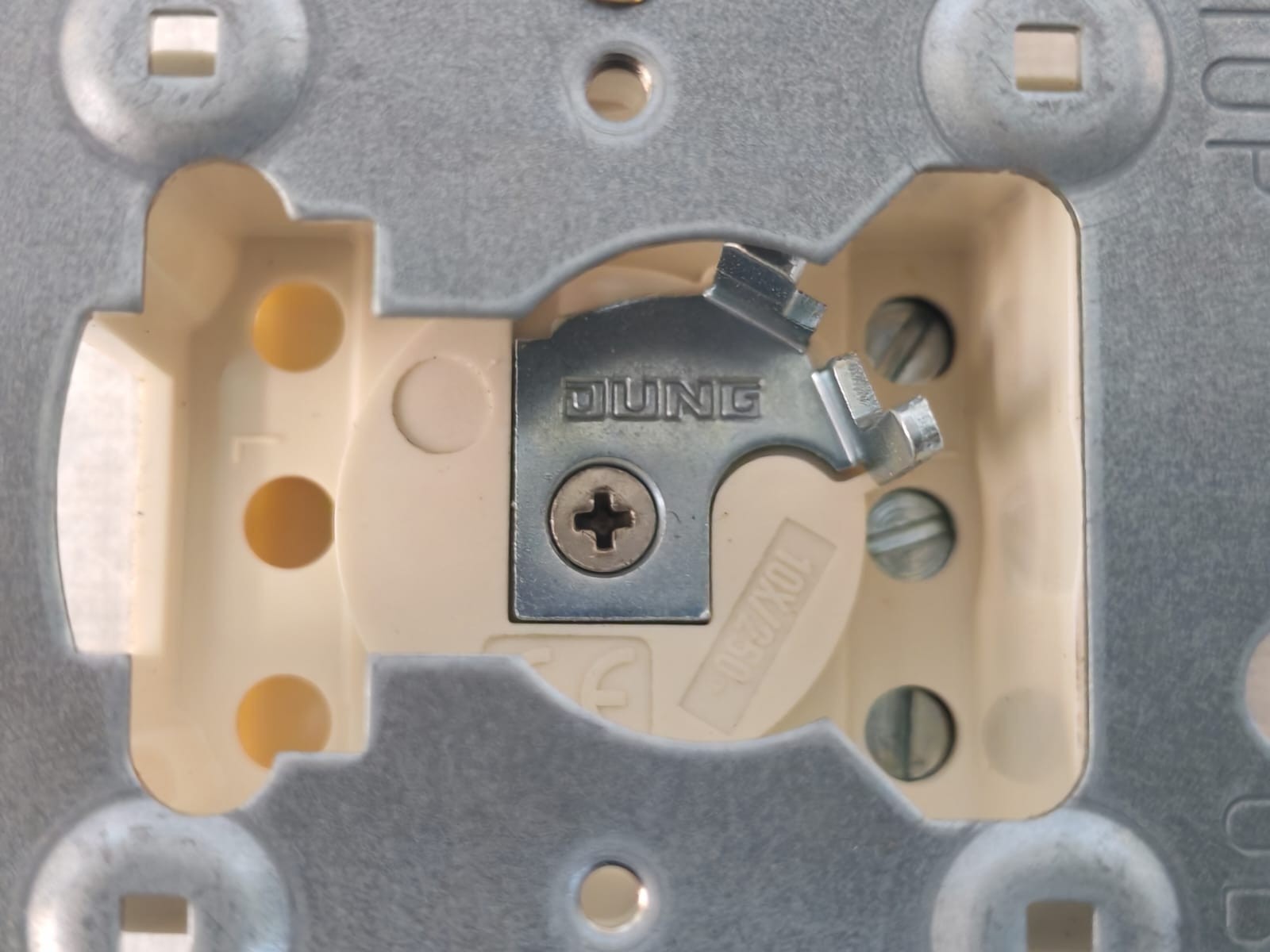 GIRA GIRA-0492-23 GIRA 0492 23 System 55,Aluminum Cover Key Switch Dorma 56330701 5