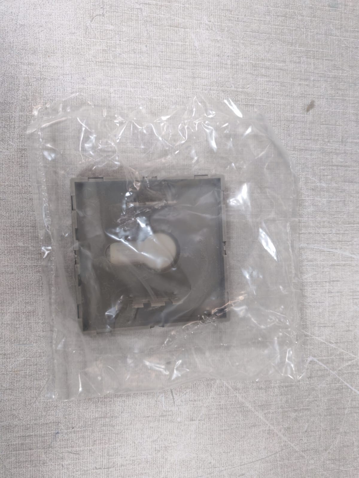 JUNG 134.15 JUNG 134.15 Key Switch Blind Reversing Switch 6