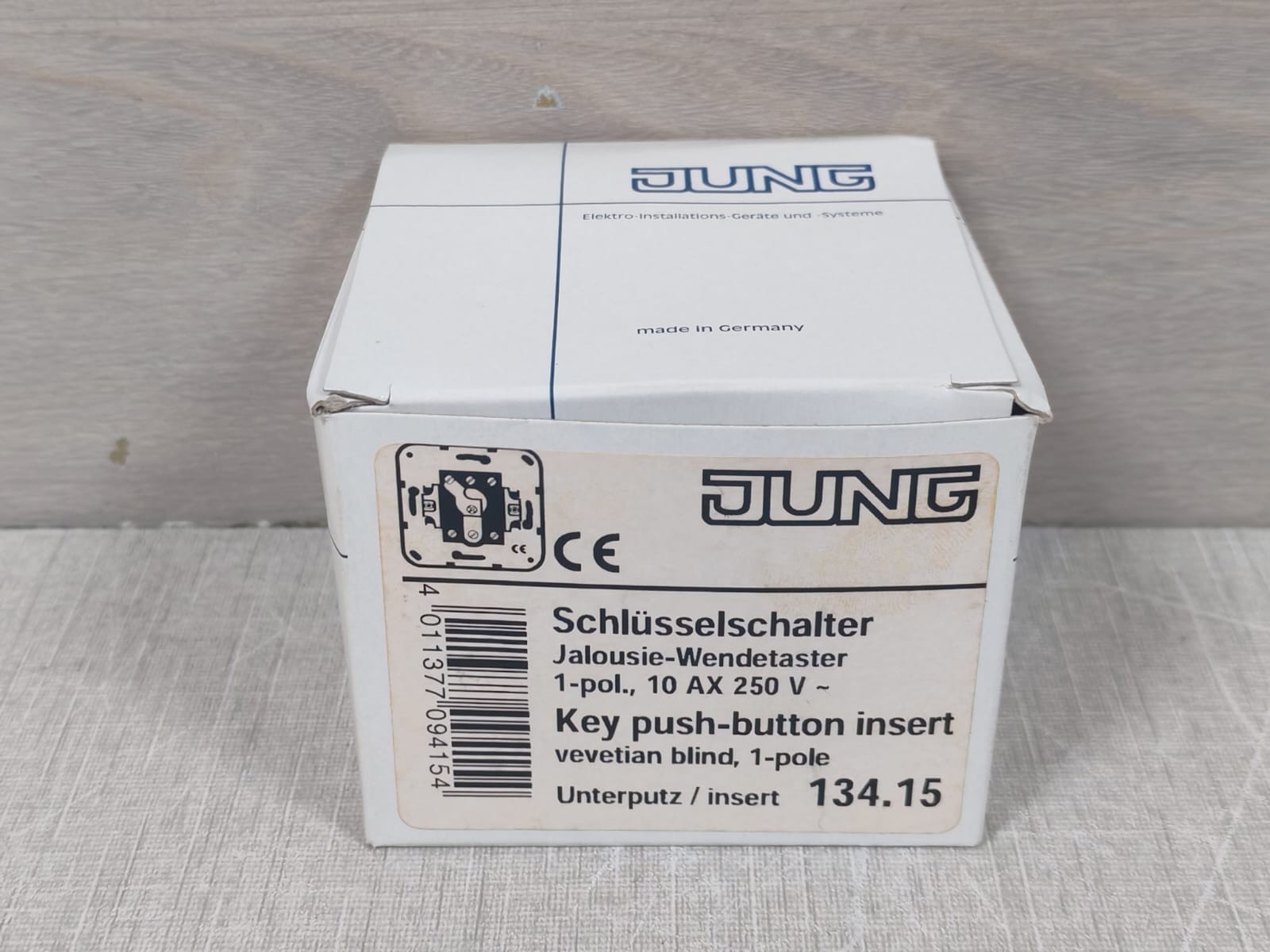 JUNG 134.15 JUNG 134.15 Key Switch Blind Reversing Switch 7