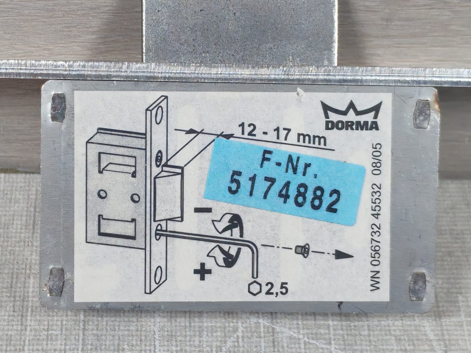DORMA TV-Z 510 DORMA TV-Z 510 Latch Lock 3