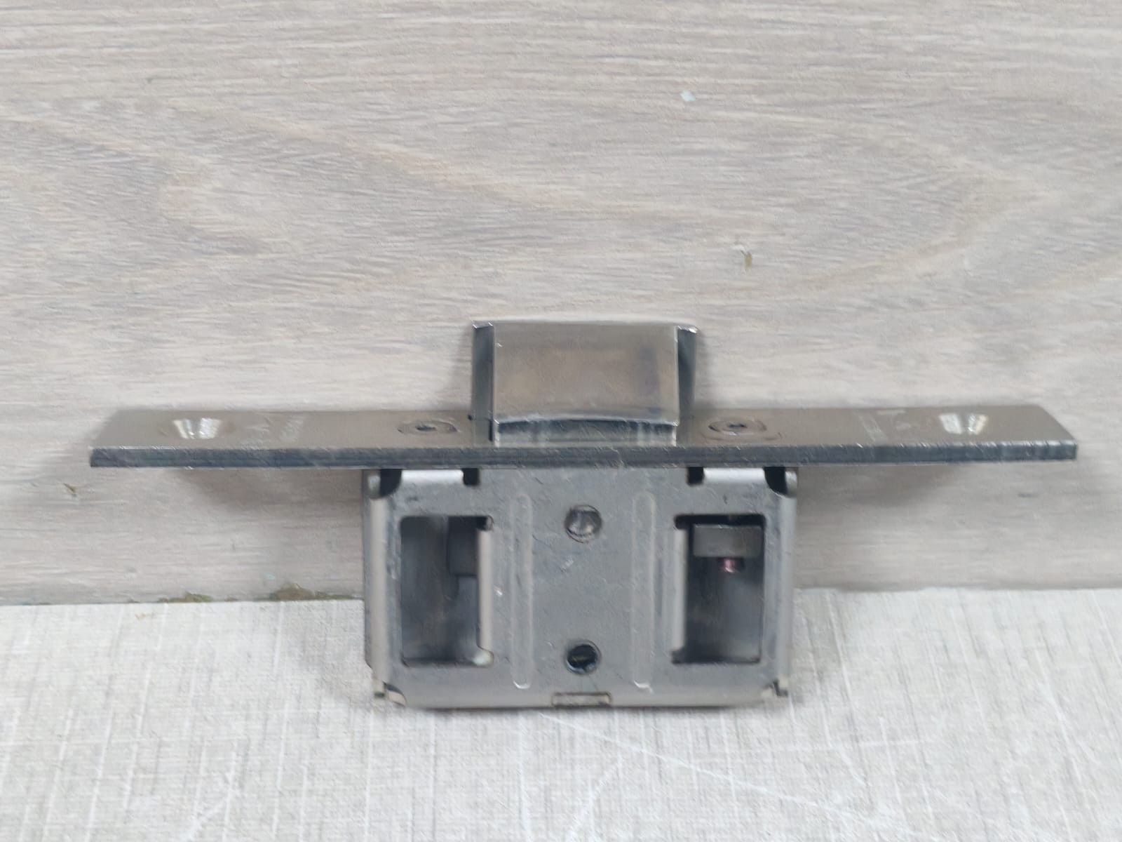 DORMA TV-Z 510 DORMA TV-Z 510 Latch Lock 8