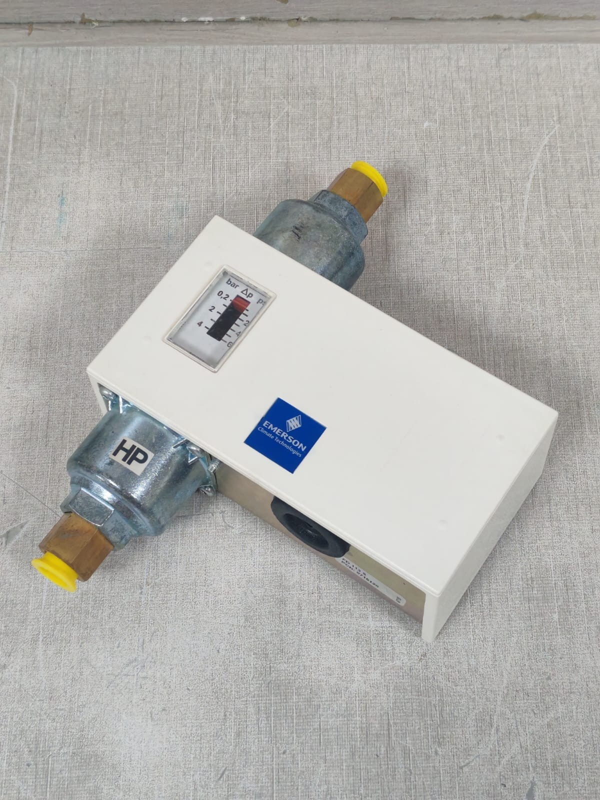 EMERSON ALCO AX-LDPS-FD113S EMERSON ALCO CONTROLS AX-LDPS-FD113S LIQUID DIFFERENTIAL PRESSURE SWITCH 4