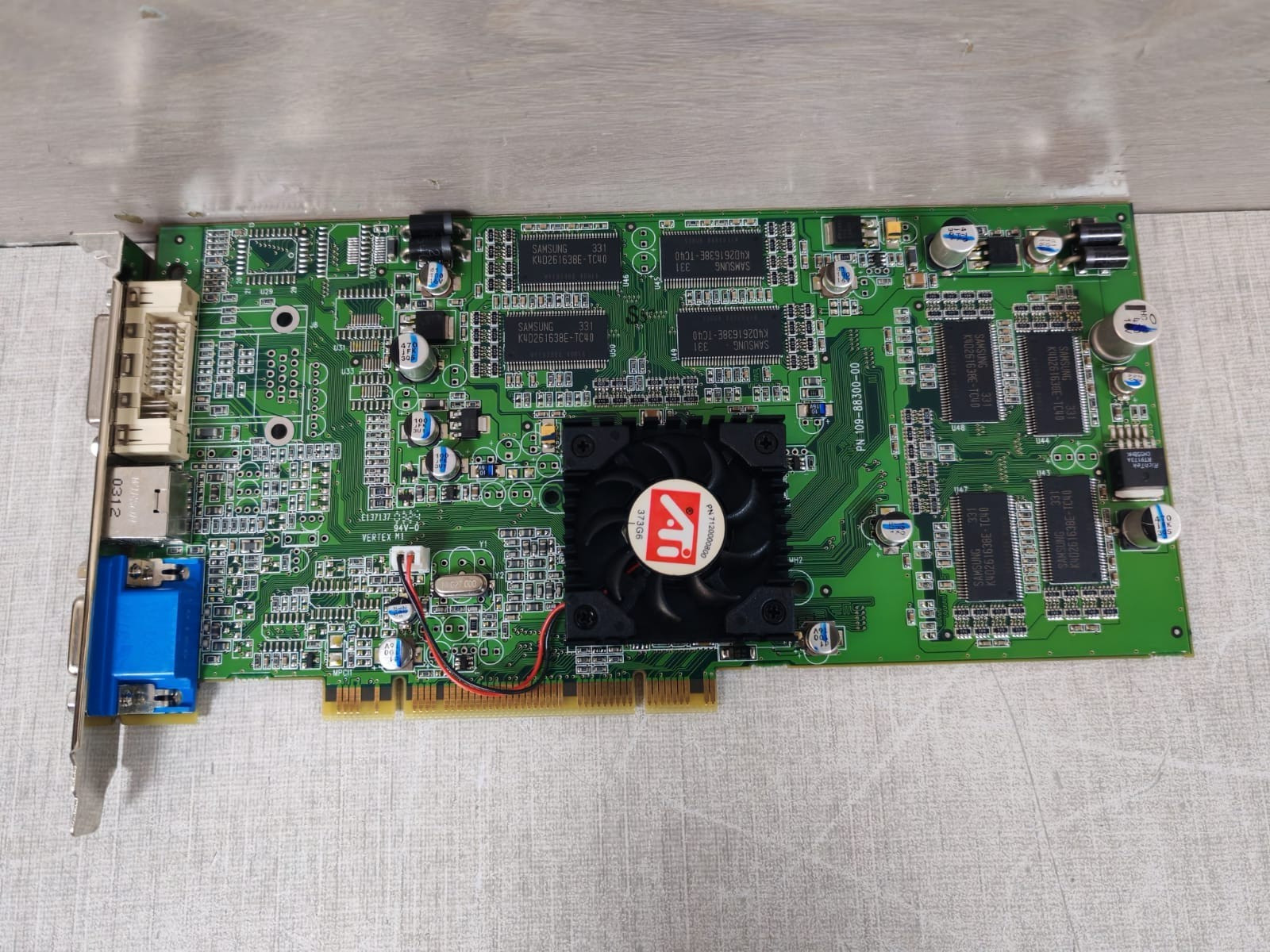 HP HP-30-10119-01 REV.A1 HP-30-10119-01 REV.A1 ATI RADEON 7500 PCI, 64M 2