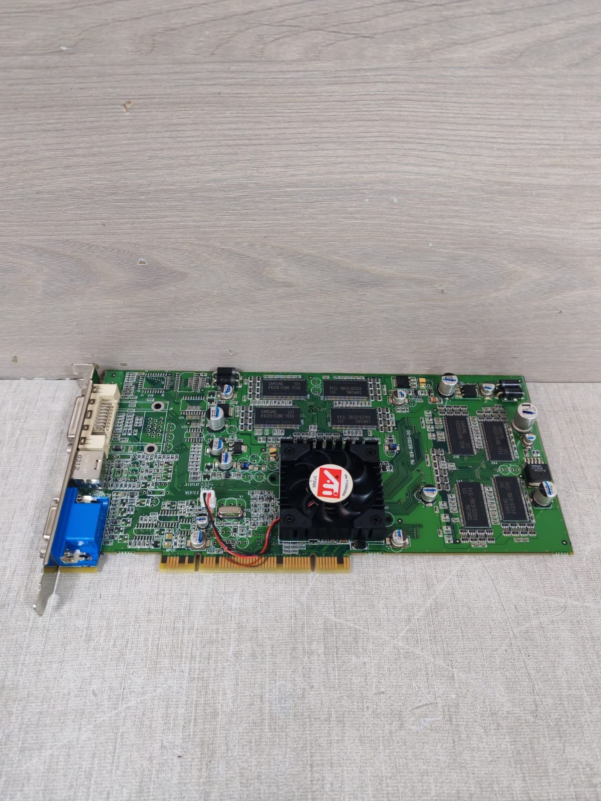 HP HP-30-10119-01 REV.A1 HP-30-10119-01 REV.A1 ATI RADEON 7500 PCI, 64M 6