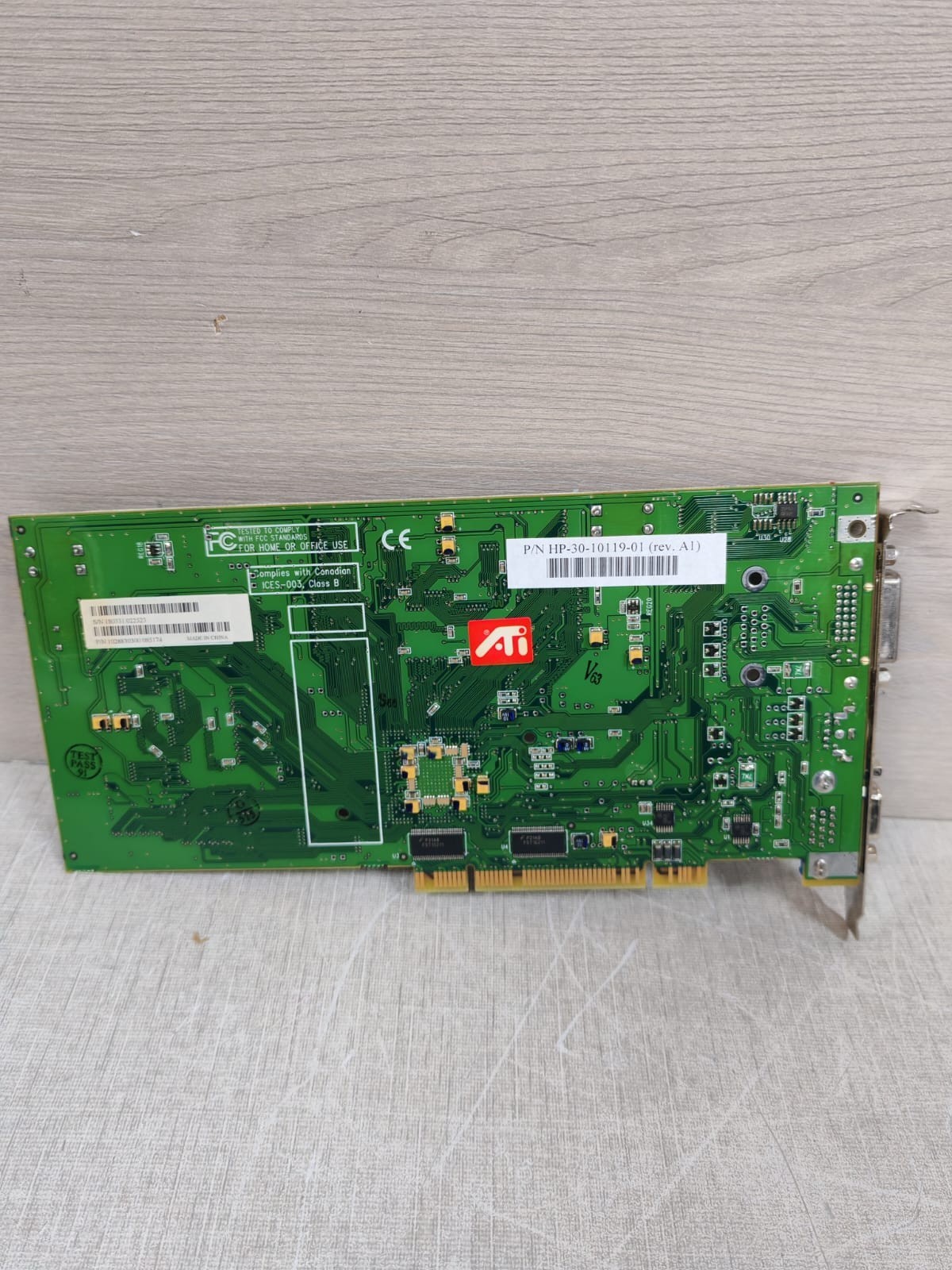 HP HP-30-10119-01 REV.A1 HP-30-10119-01 REV.A1 ATI RADEON 7500 PCI, 64M 9