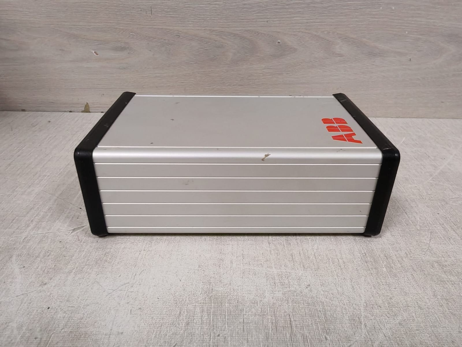 ABB RS-485 / 4-20 mA ABB CEBEC FMS CONVERTER RS-485 / 4-20 mA 8