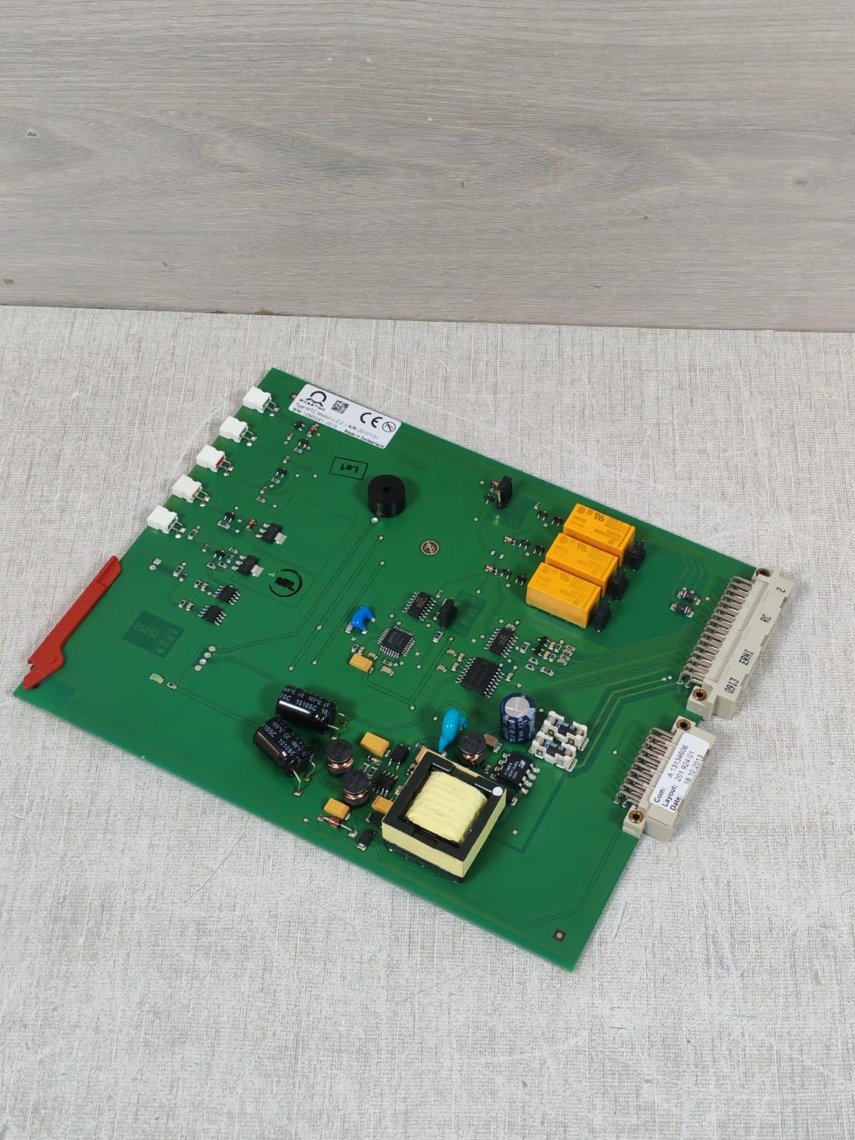 MOBATIME 201377.01/201376.01 MOBATIME MTC MODUL U 2.2.1 201377.01/201376.01 PRINTED CIRCUIT BOARD 3