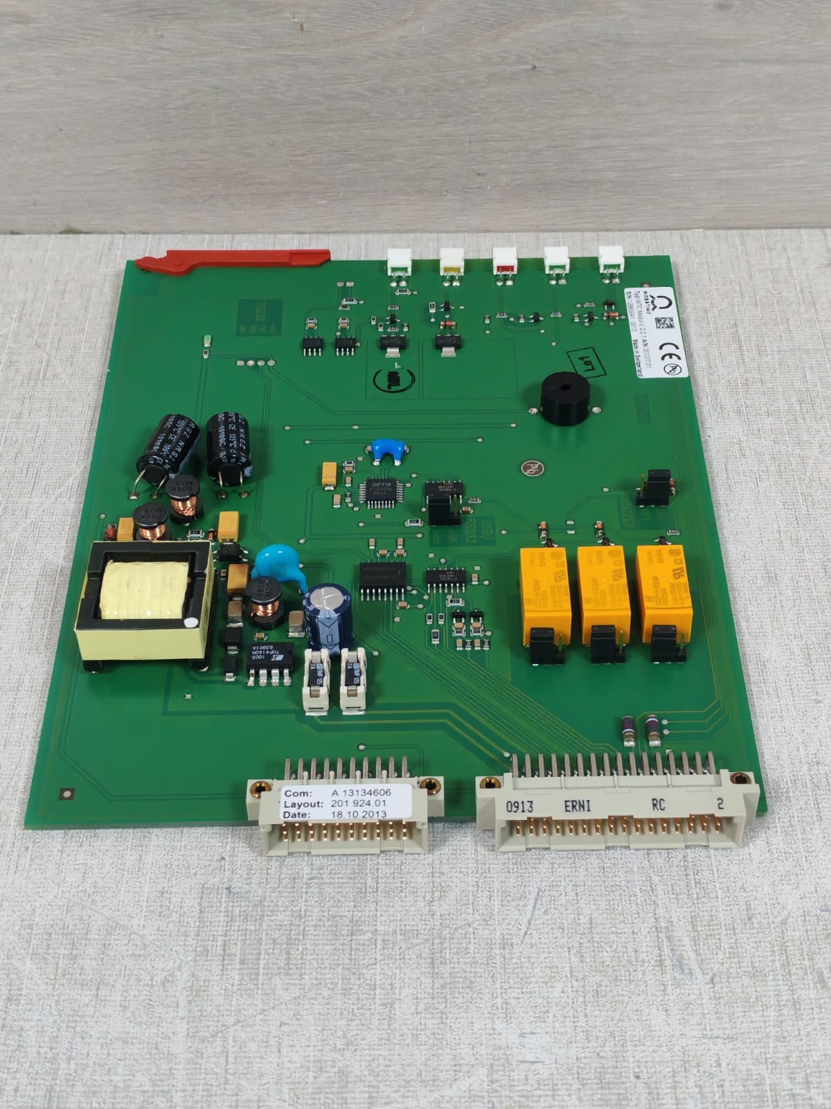 MOBATIME 201377.01/201376.01 MOBATIME MTC MODUL U 2.2.1 201377.01/201376.01 PRINTED CIRCUIT BOARD 6