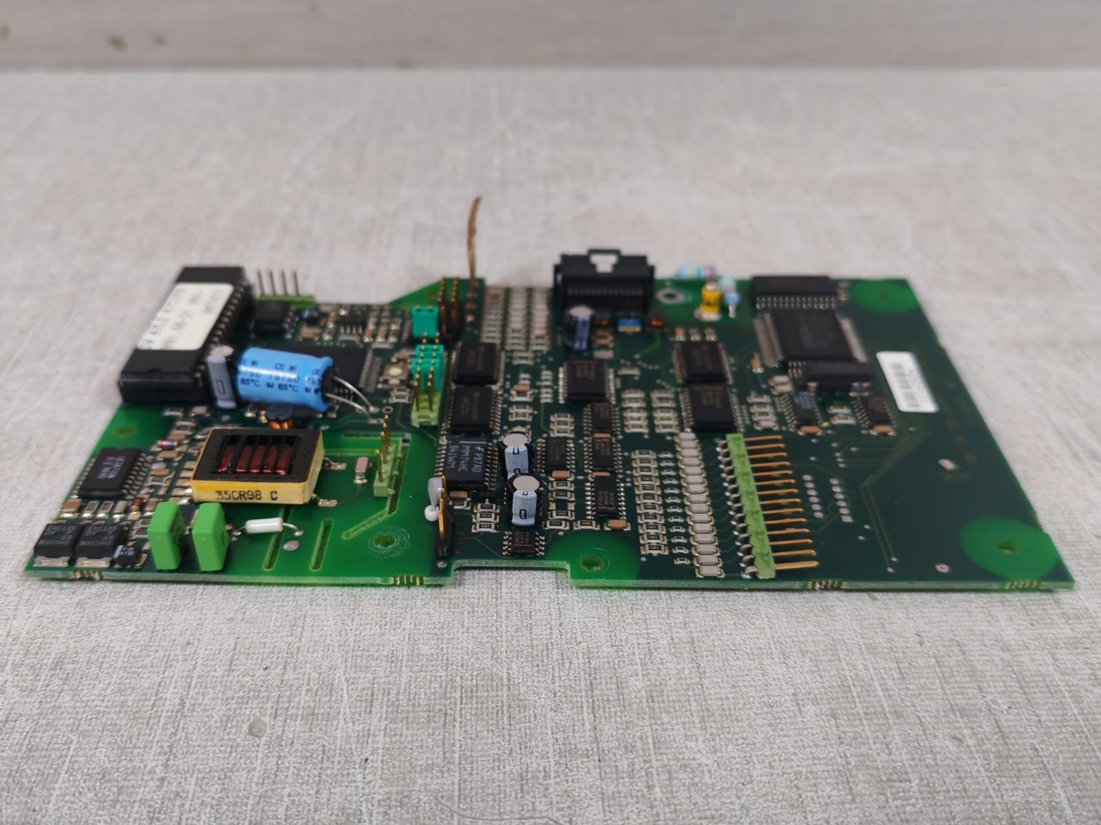 S&W 39095-C S&W 39095-C DISPLAY / VOICE Printed Circuit Board 4
