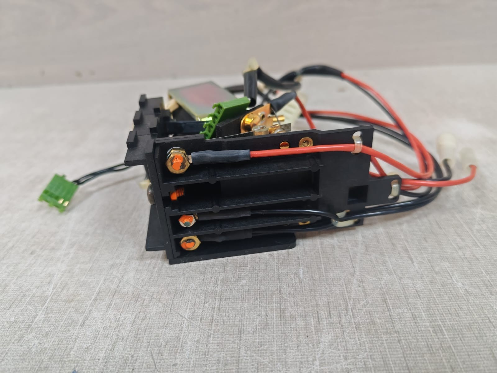 UNKNOWN HV SWITCH LIFEPAK Shock Relay Discharge Assembly HV Switch 3