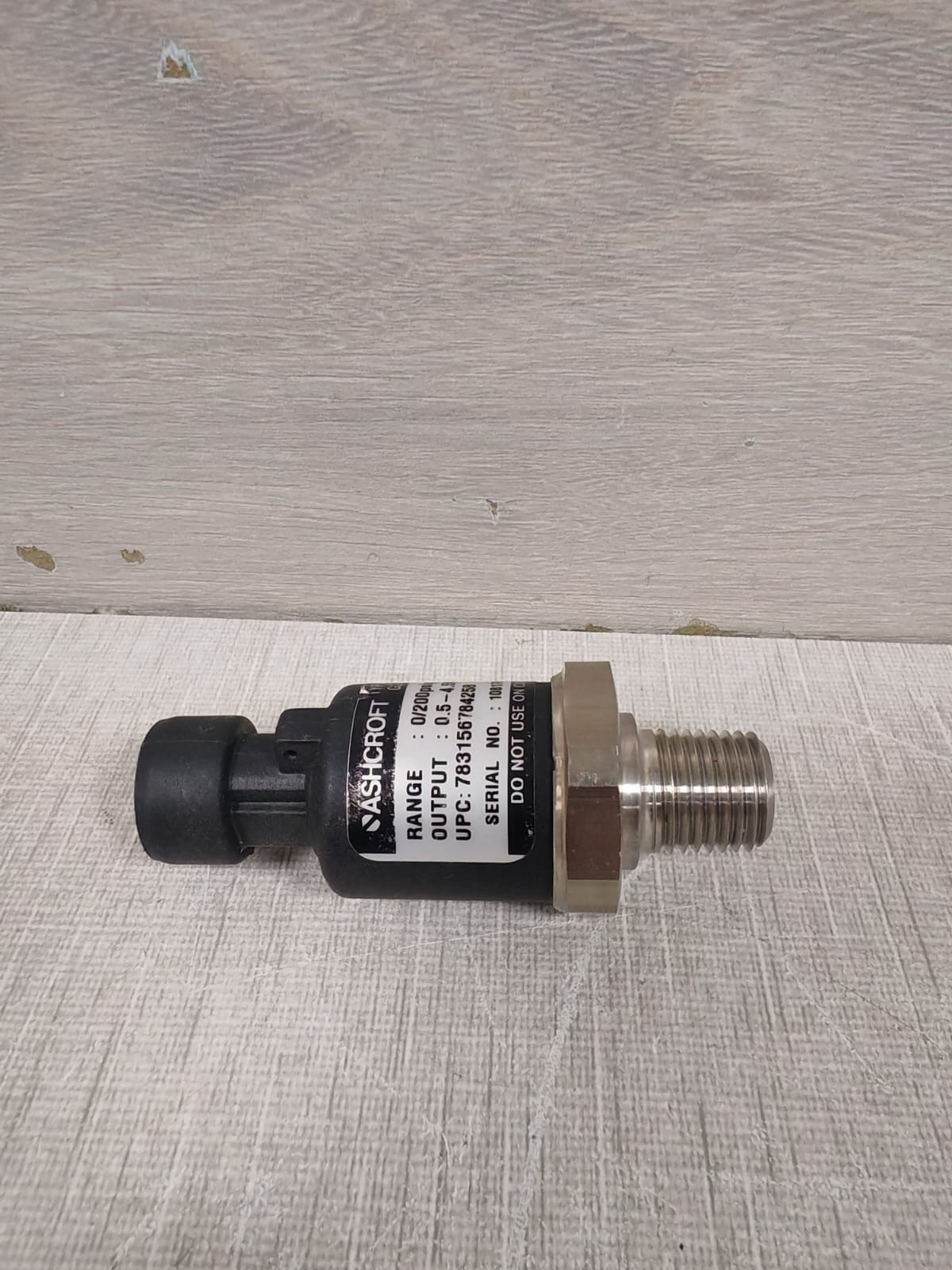 ASHCROFT ASHCROFT G2 ASHCROFT G2 PRESSURE TRANSDUCER 0/200 PSIG 0.5-4.5Vdc UPC: 783156784258 7