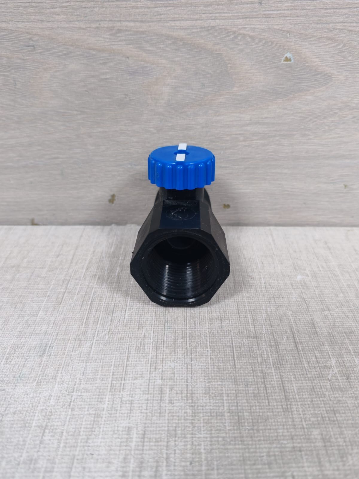 UNKNOWN BALL VALVE BALL VALVE WITH DIAL SHUTOFF KNOB 8