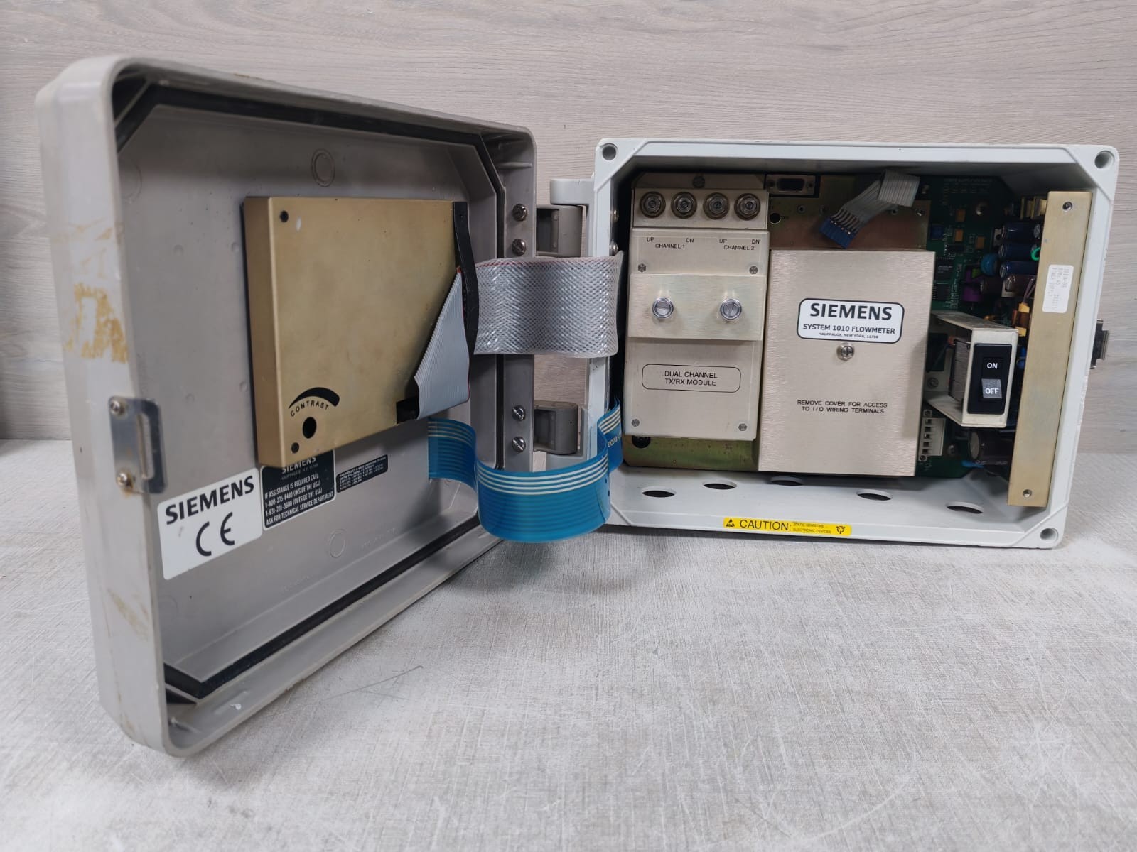 Siemens FUS1010 SIEMENS SITRANS F FUS1010 1010DNR-T2KGS-S2 FLOWMETER 2