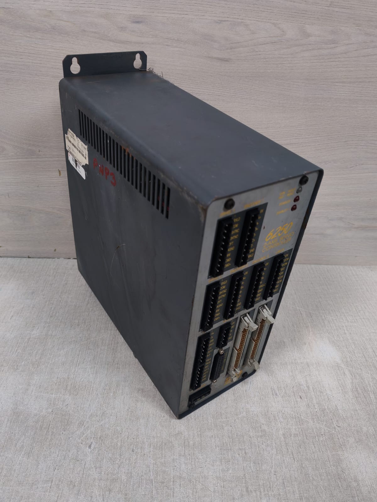Parker PARKER 6250 PARKER 6250 COMPUMOTOR 2-AXIS SERVO CONTROLLER 120-240V 9