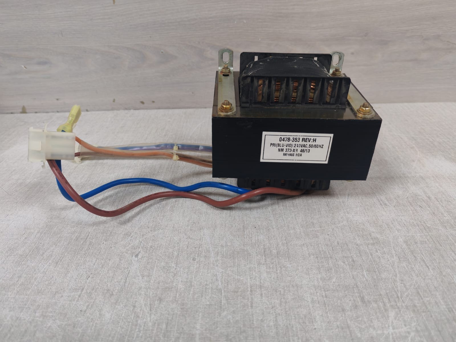 Unbranded 0478-356 REV.H /NM 373-XR 46/13 0478-356 REV.H /NM 373-XR 46/13 TRANSFORMER 240VAC 50/60Hz 2
