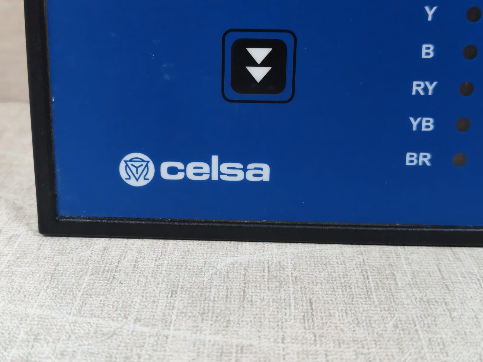 CELSA DAM 96/3 CELSA DVM 96/3 AC VOLTMETER 48VDC 3