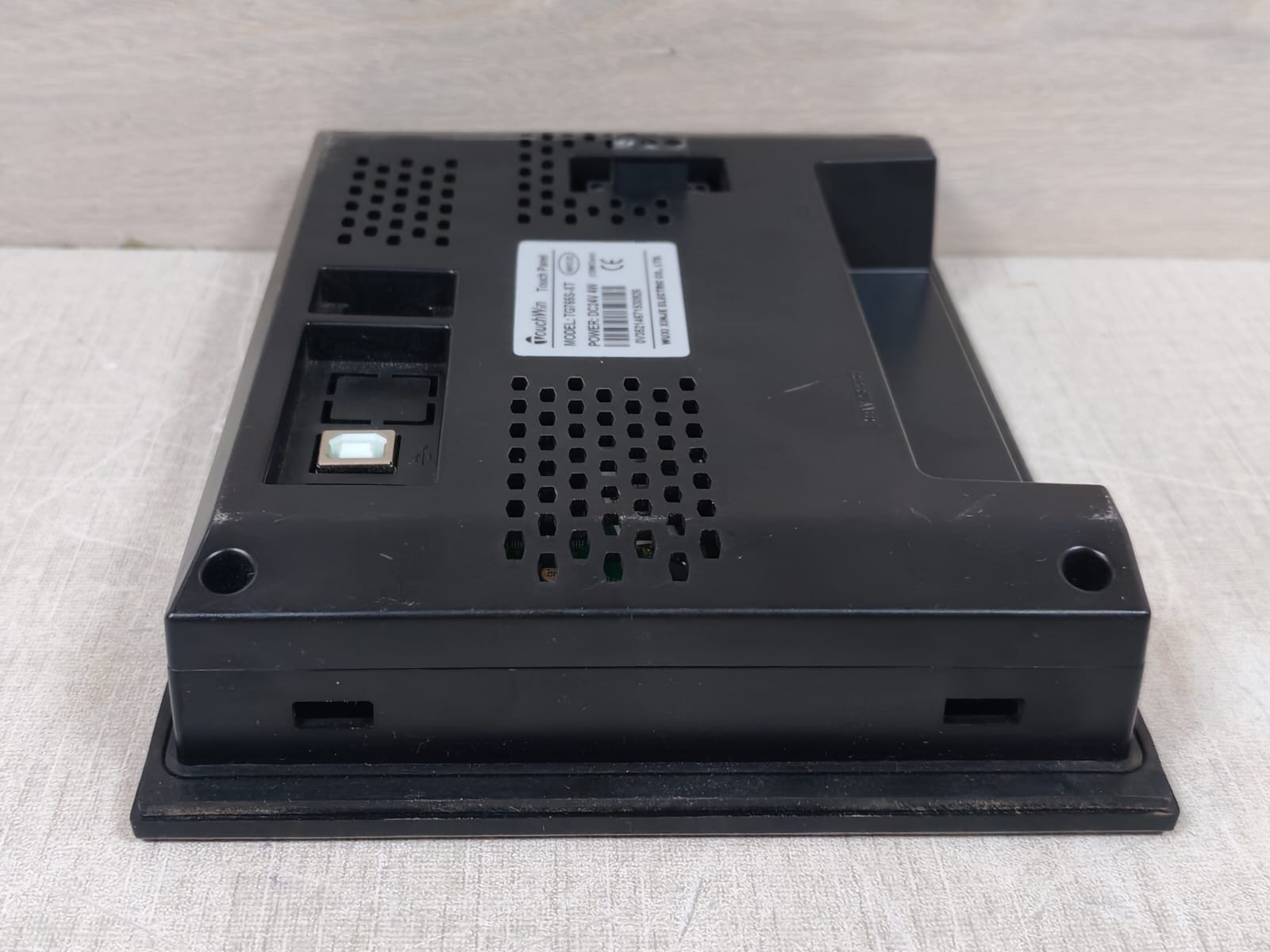 Xinje TG765S-XT XINJE TouchWin TG765S-XT Touch Panel H9/V2.E2 7