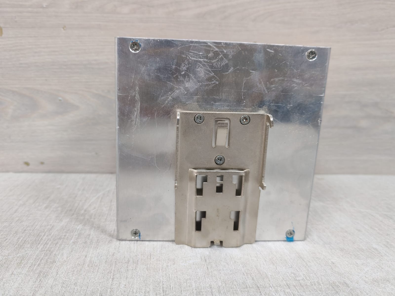 SMUN DRP-240-24 SMUN Ximeng Electric DRP-240-24 Switching Regulator Power Factor Correction 5