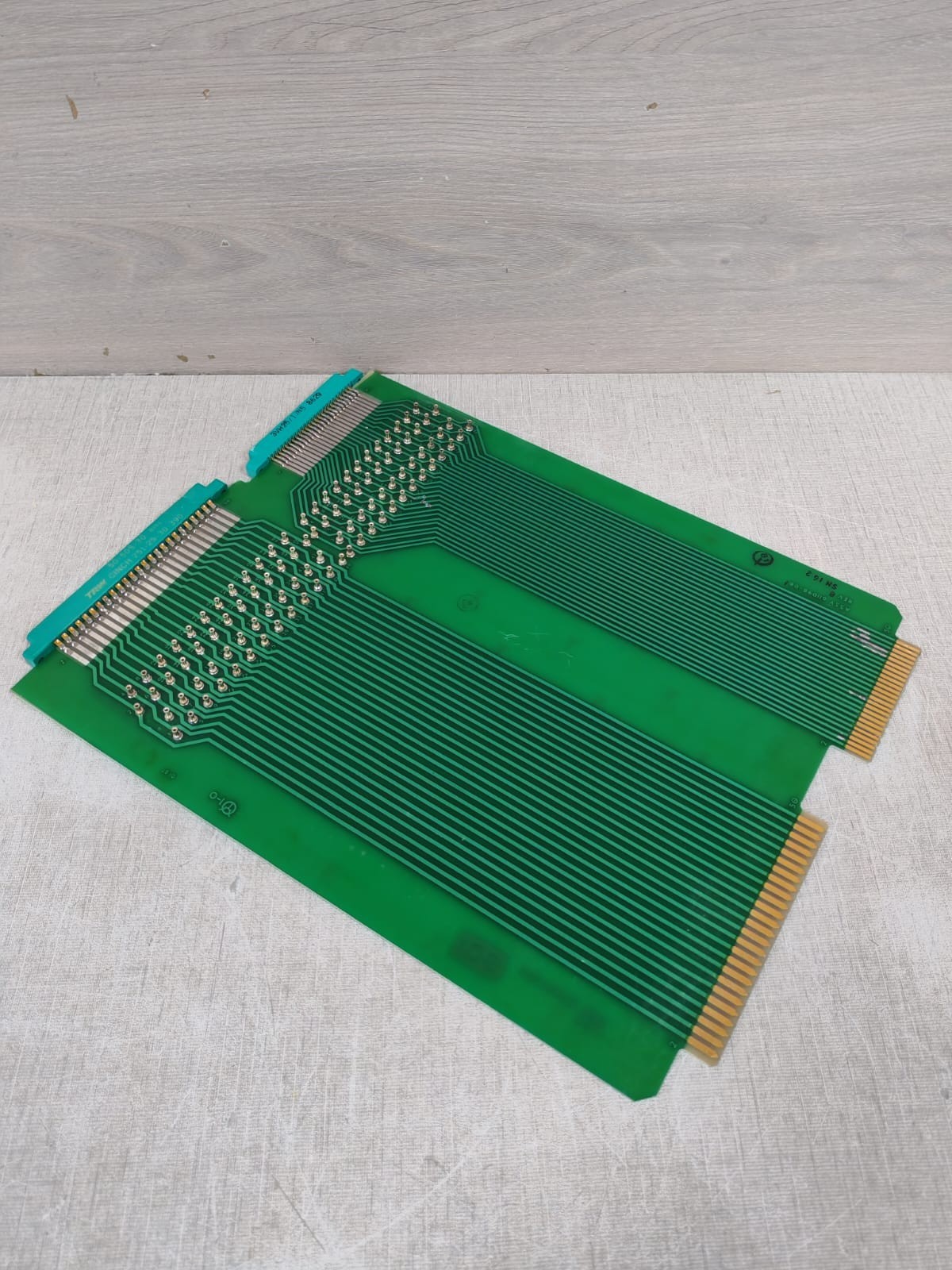 SCI 611098-00 / 612098-0001 SCI 611098-00 / 612098-0001 REV. E ASSY PCB 3